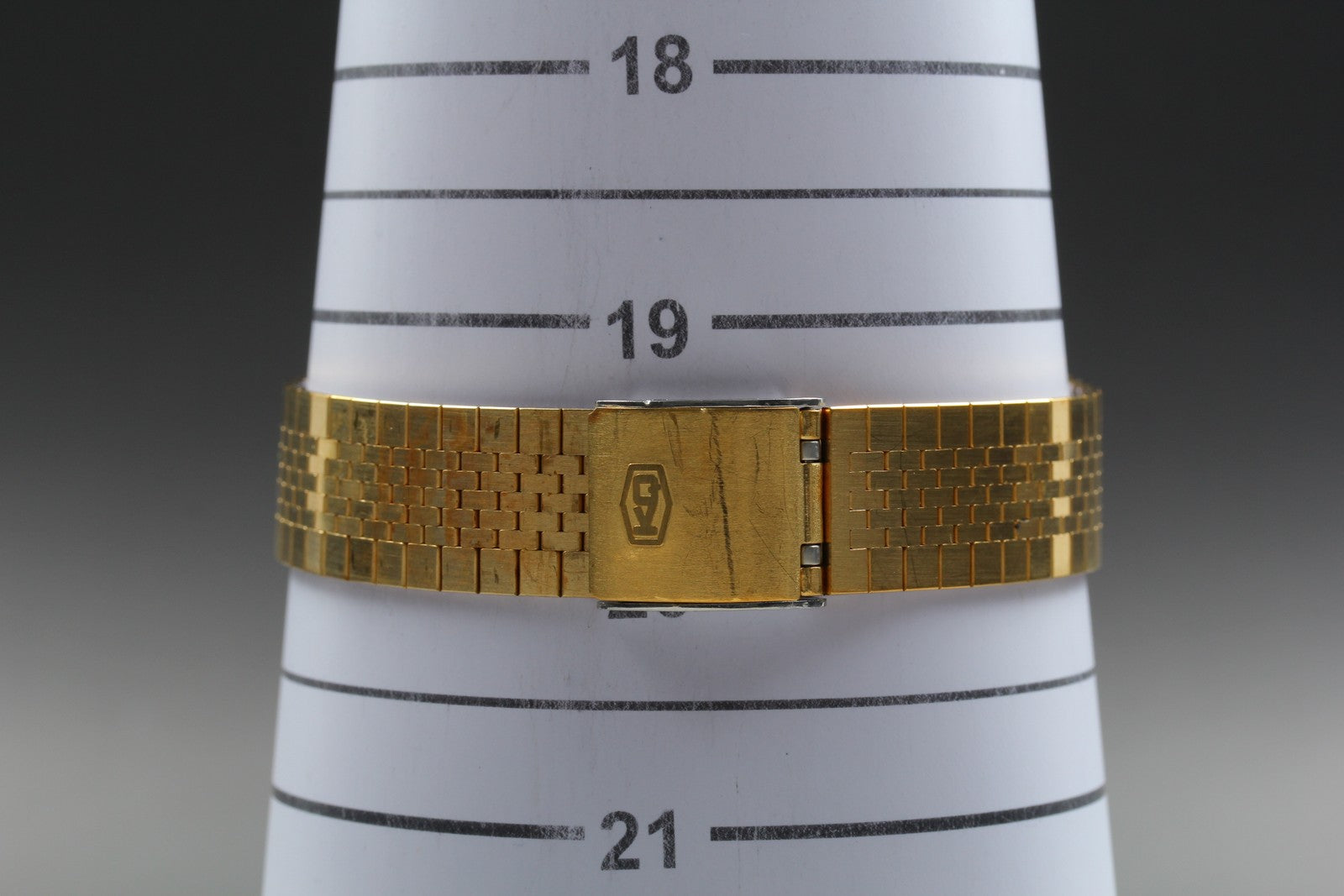 1982 Near MINT SEIKO King twin Quartz 32mm 9443-5020 Gold Dial Men's Vintage
