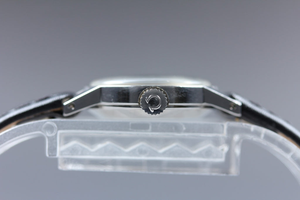 1973 Near MINT OMEGA Geneve 20mm 511.0451  Manual SS Silver Dial Women's Vintage