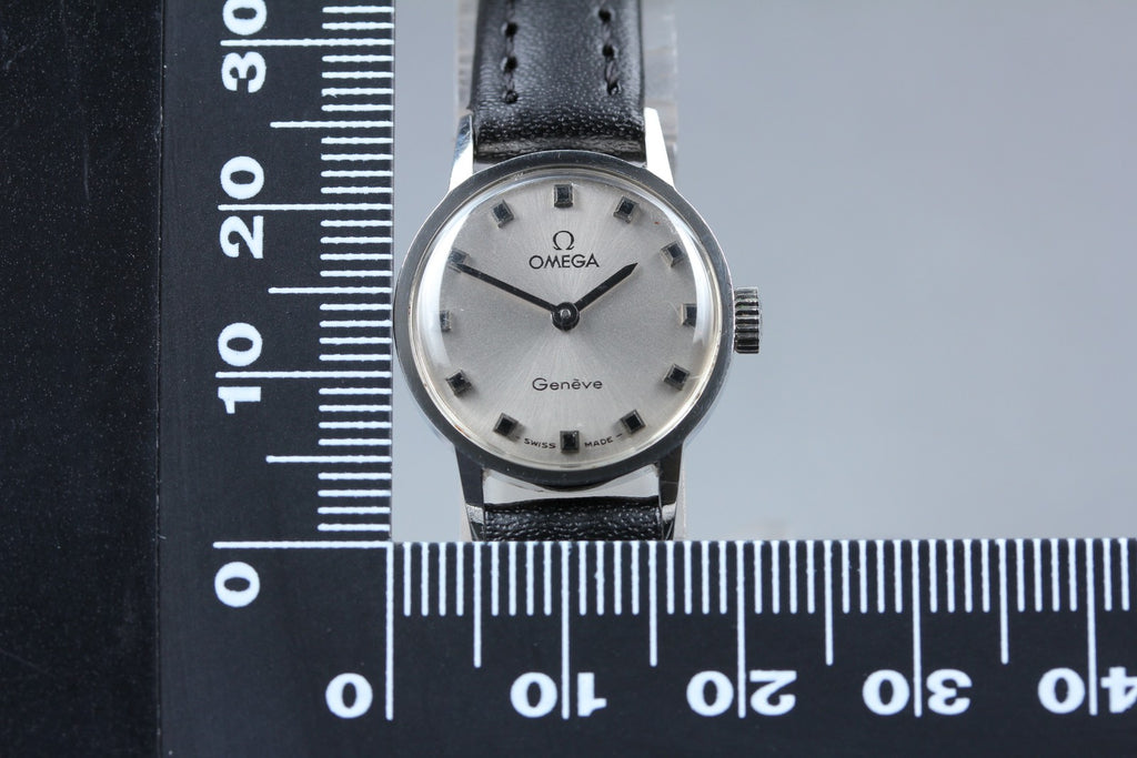 1973 Near MINT OMEGA Geneve 20mm 511.0451  Manual SS Silver Dial Women's Vintage
