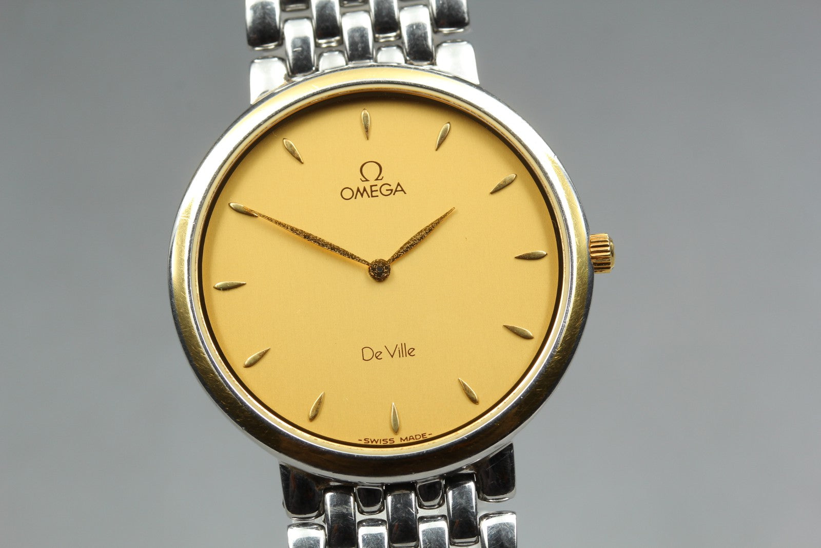 1993 Near MINT OMEGA De Ville 32mm 395.2378 Quartz SS Gold Dial Men's Vintage