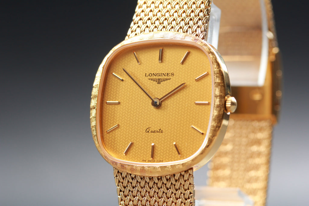 Near MINT LONGINES 150 3344 30mm Quartz Gold Plated Gold Dial Men's Vintage