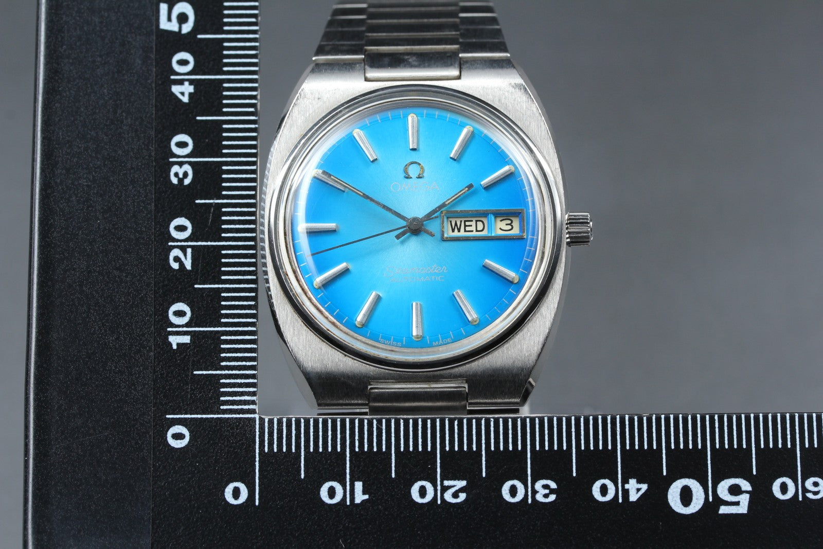 Near MINT OMEGA Seamaster 35mm 166.0216.2 Automatic Blue Dial Men's Vintage