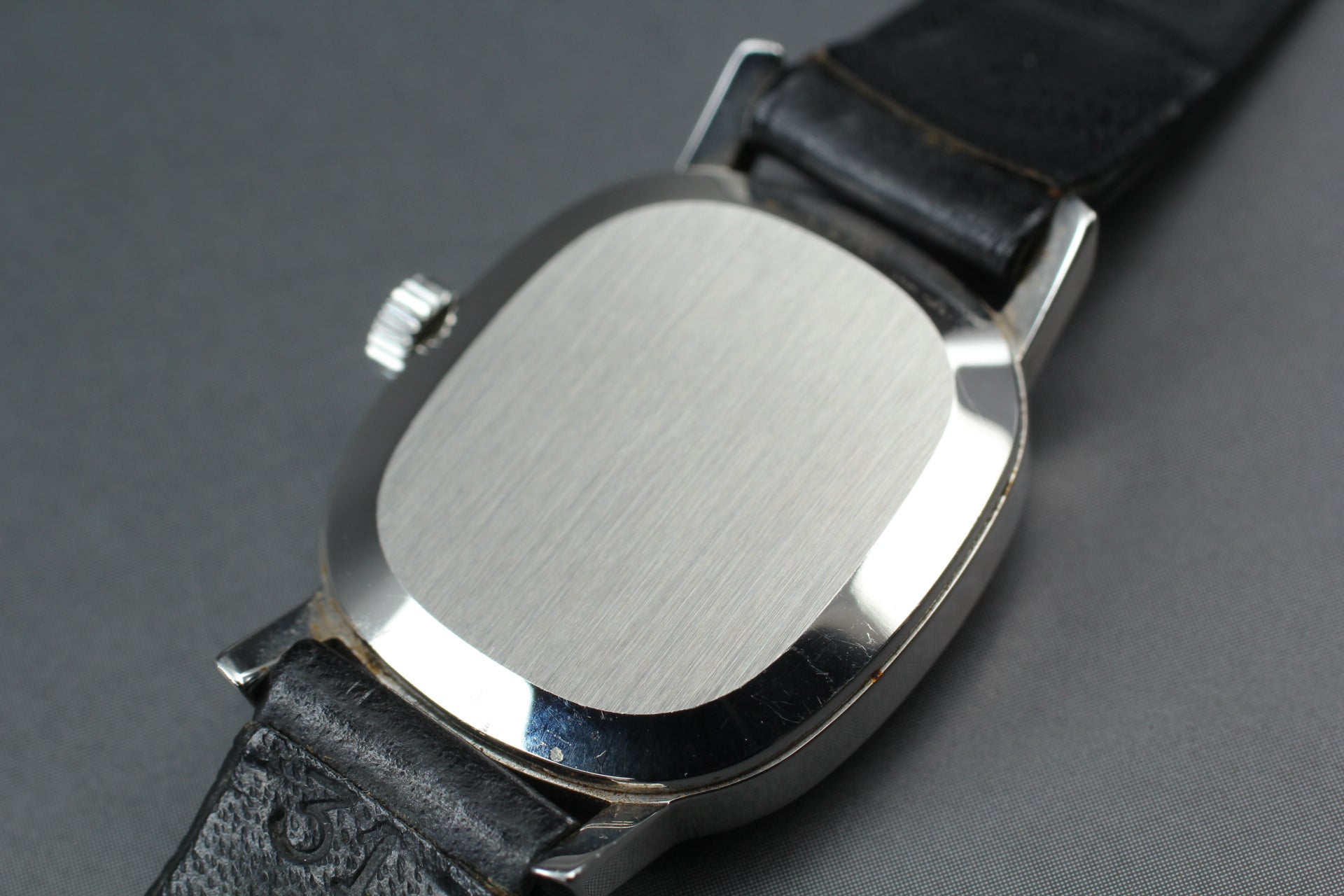 1978 Near MINT/Box Paper OMEGA De Ville 21mm 511.0509 Manual Women's Vintage