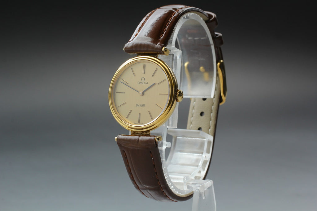 1979 Near MINT OMEGA De Ville 25mm 511.0557 Manual Gold Dial Women's Vintage