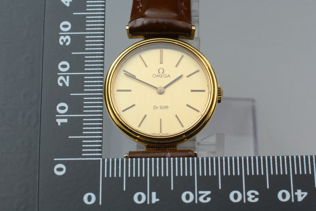 1979 Near MINT OMEGA De Ville 25mm 511.0557 Manual Gold Dial Women's Vintage