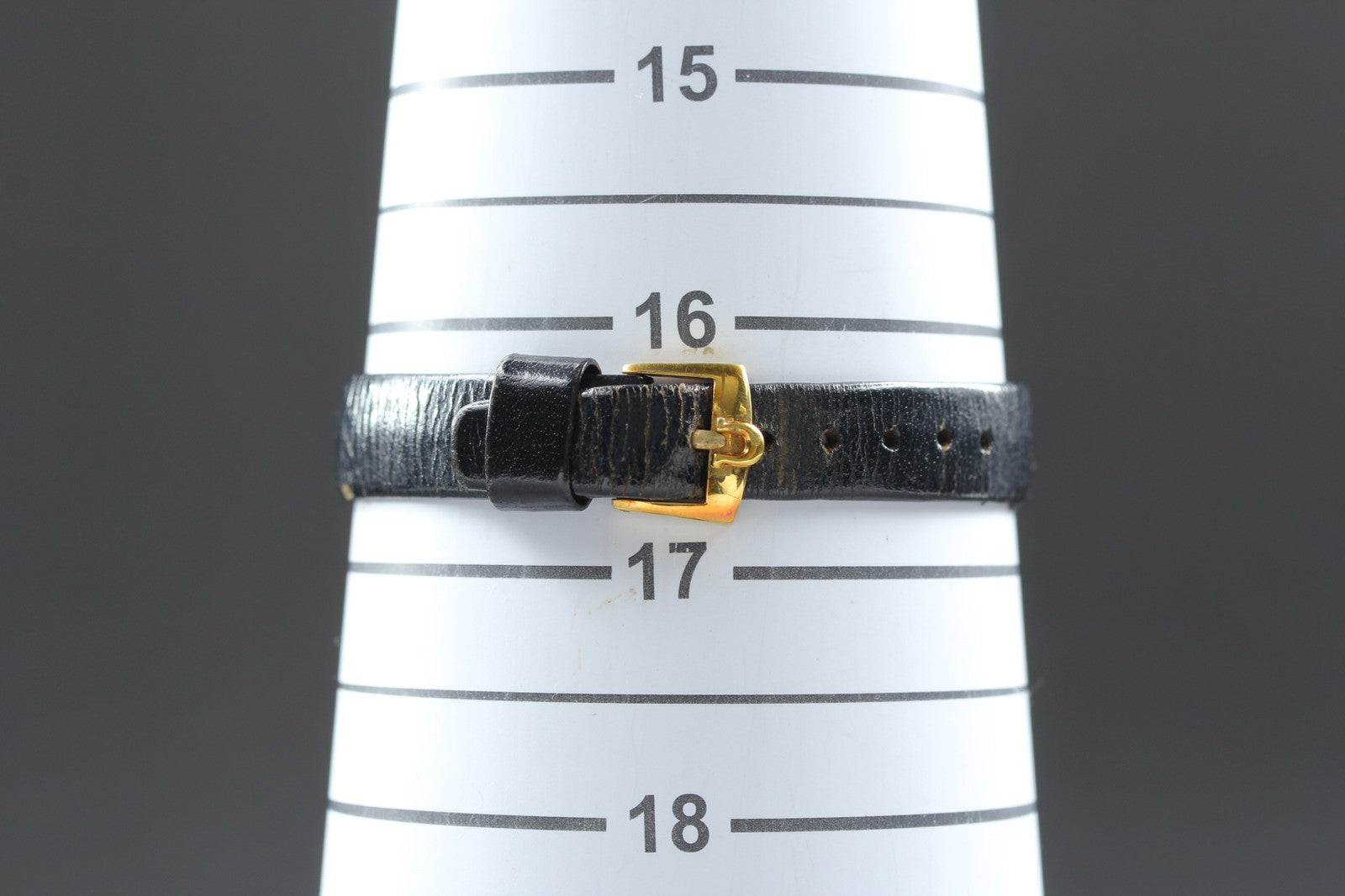 1974 Near MINT/Box OMEGA Geneve 21mm 511.0411 Manual Gold Dial Women's Vintage