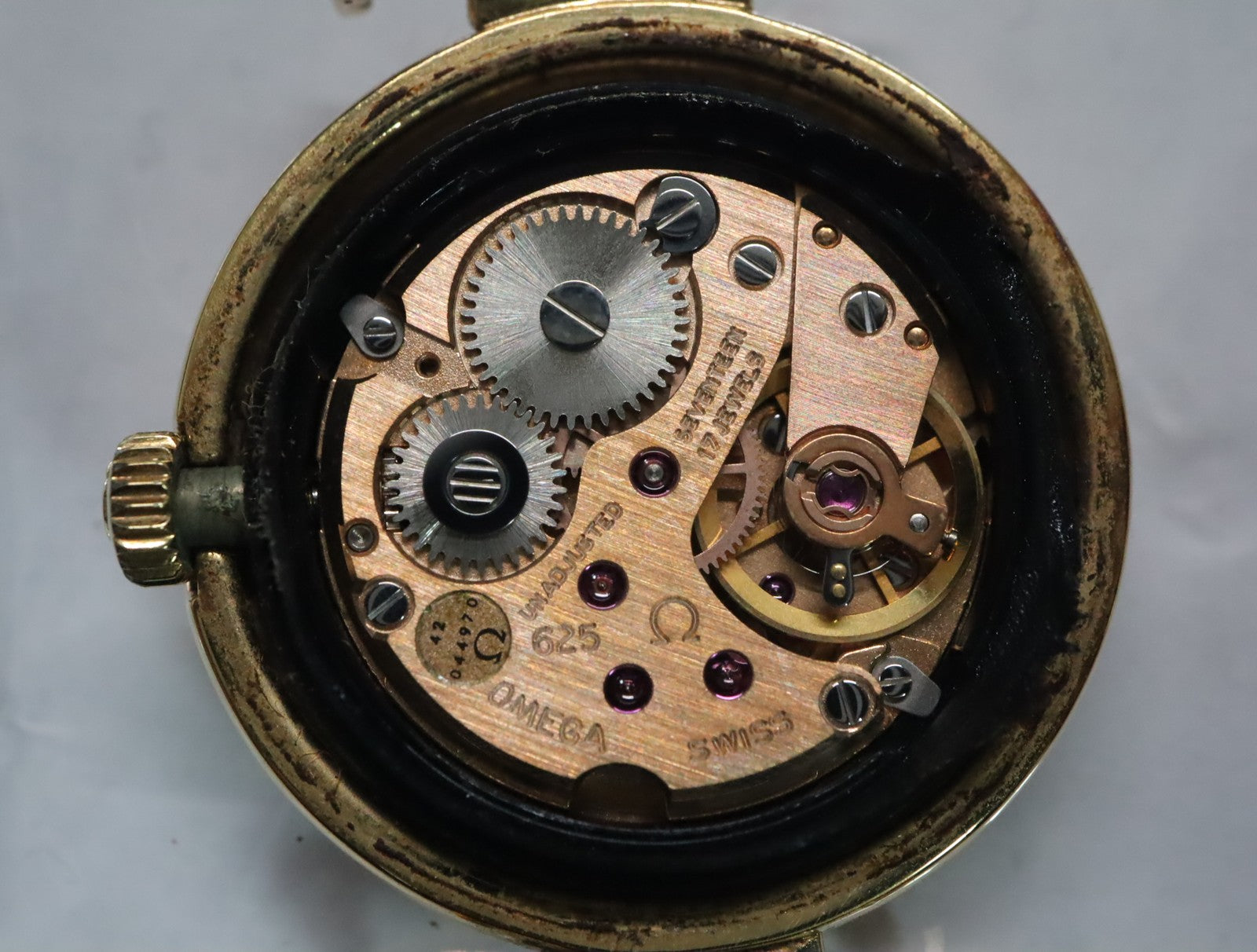 1979 Near MINT OMEGA De Ville 25mm 511.0557 Manual Gold Dial Women's Vintage