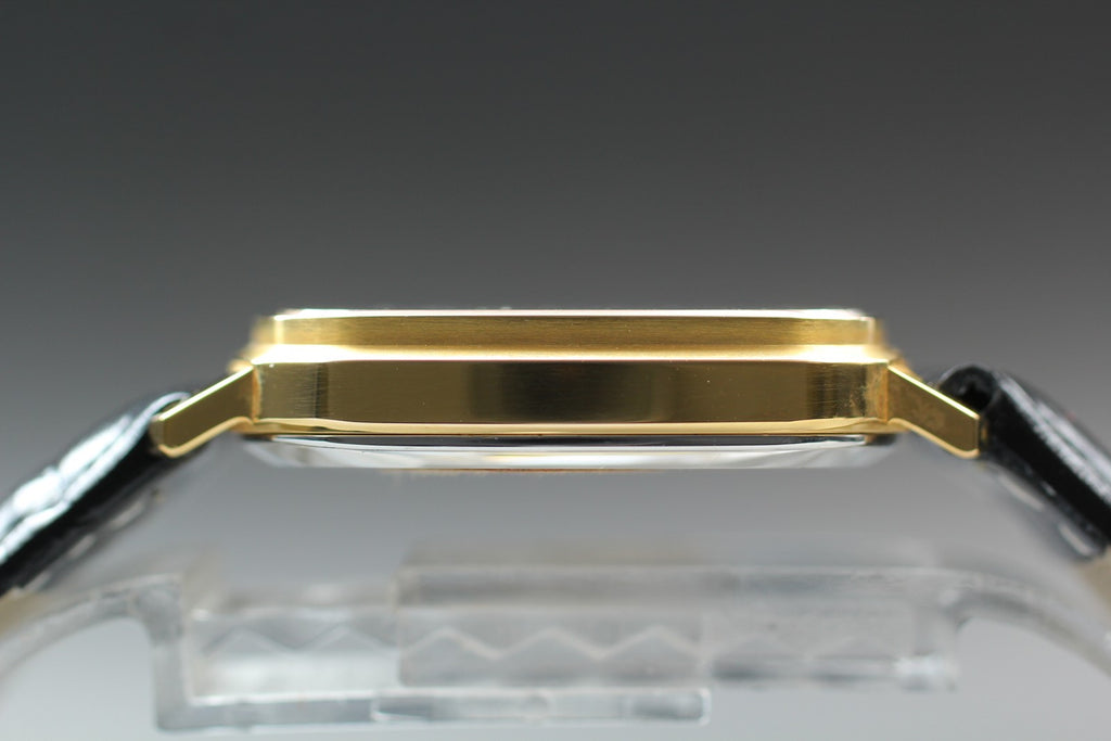 1980 MINT OMEGA De Ville 33mm 192.0049 Quartz Cal.1332 Gold Dial Men's Vintage
