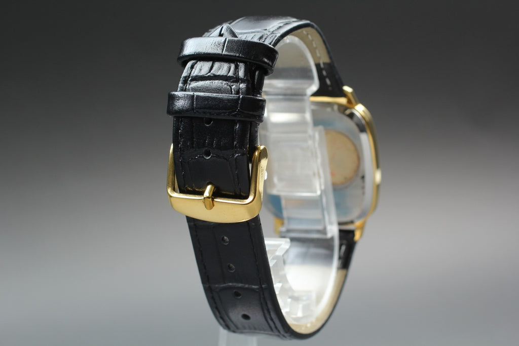 1980 MINT OMEGA De Ville 33mm 192.0049 Quartz Cal.1332 Gold Dial Men's Vintage