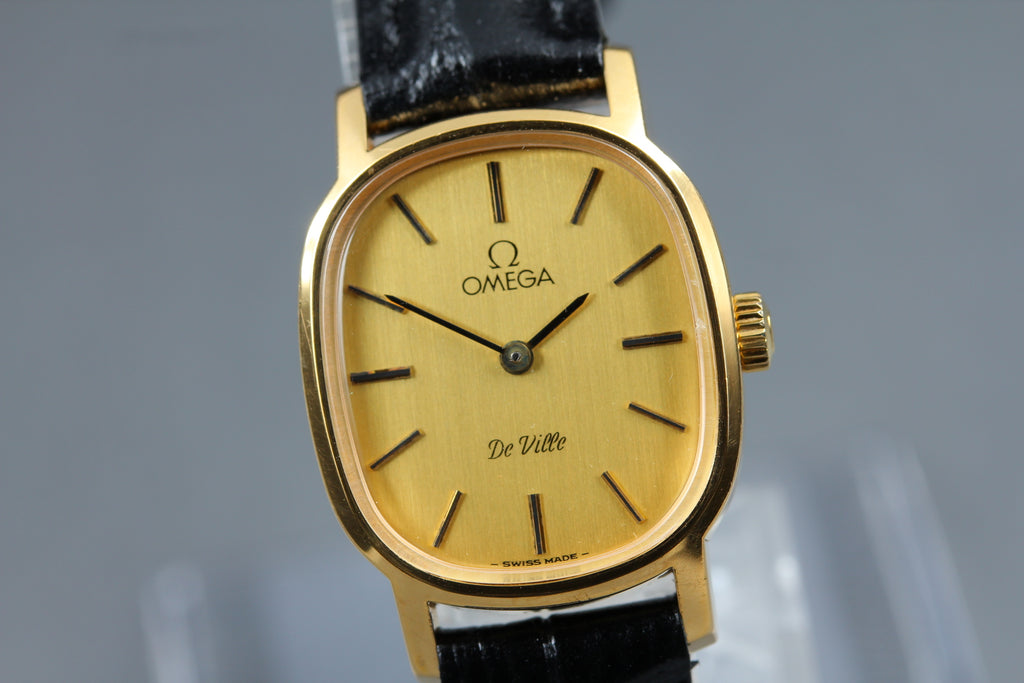 1979 Near MINT OMEGA De Ville 21mm 511.0509 Manual Gold Dial Women's Vintage
