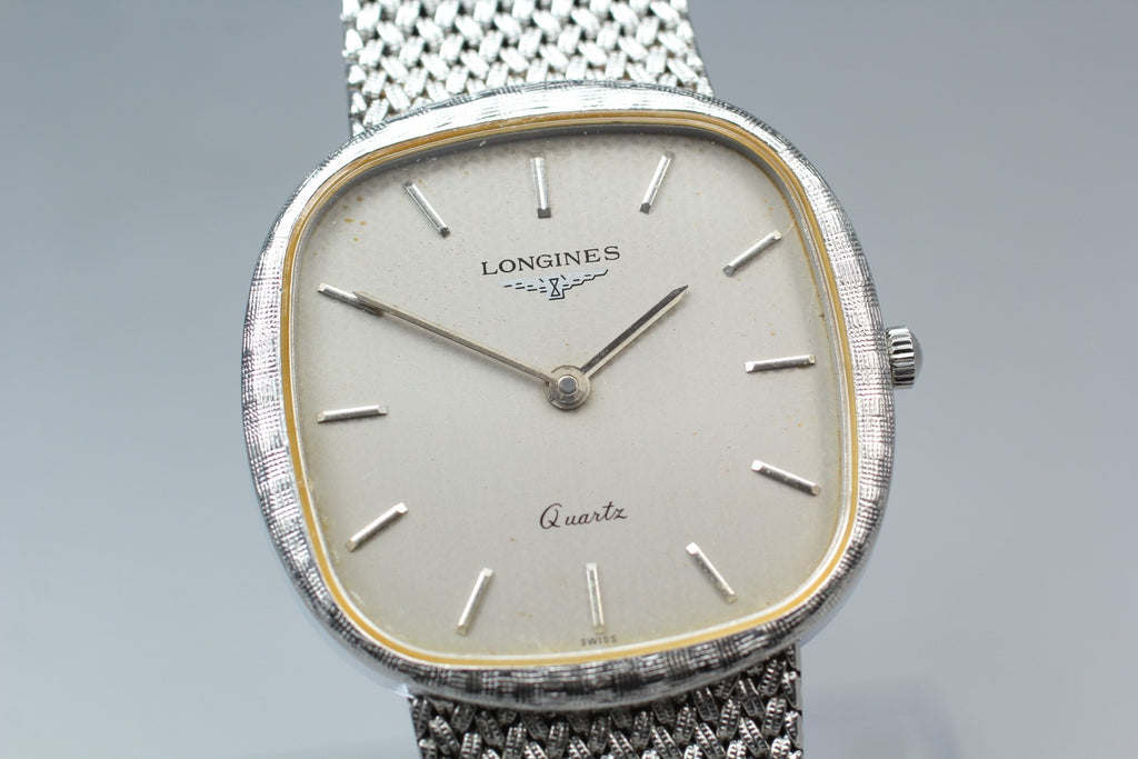 Near MINT Longines 976 3386 30mm Quartz L976.2 Silver Dial Men's Watch Vintage