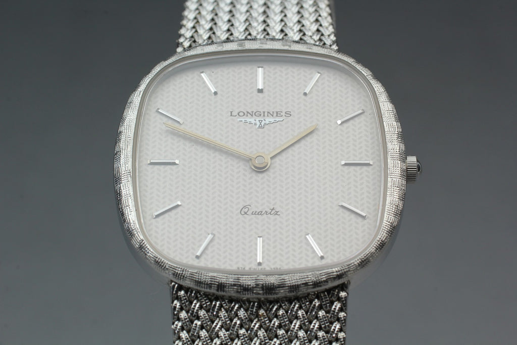 Near MINT / Box Longines 976 3386 30mm Quartz L978.2 Silver Dial Men's Vintage