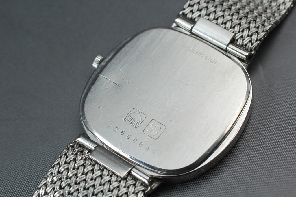 Near MINT Longines 976 3386 30mm Quartz L976.2 Silver Dial Men's Watch Vintage