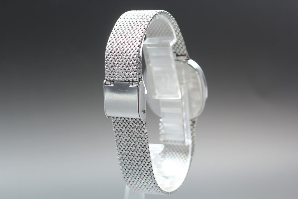 Near MINT Longines 976 3386 30mm Quartz L976.2 Silver Dial Men's Watch Vintage