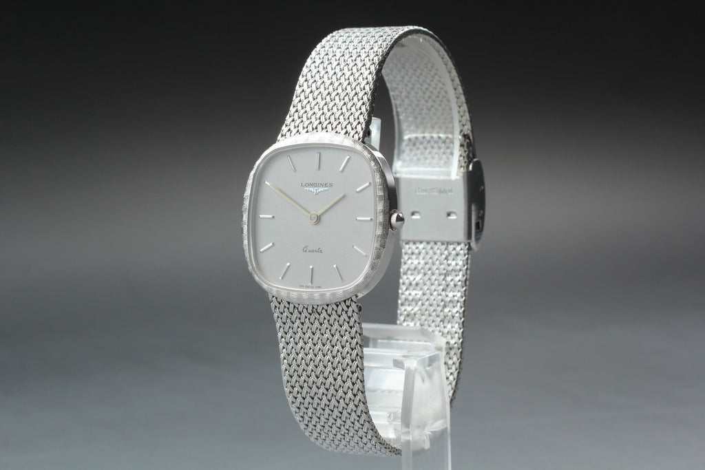 Near MINT / Box Longines 976 3386 30mm Quartz L978.2 Silver Dial Men's Vintage