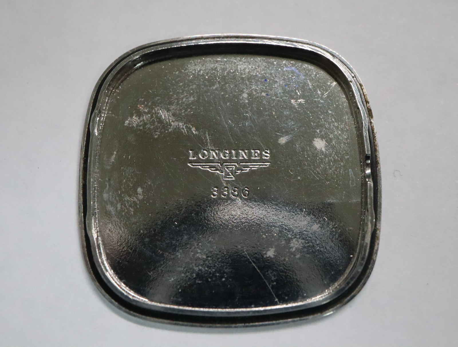 Near MINT Longines 976 3386 30mm Quartz L976.2 Silver Dial Men's Watch Vintage