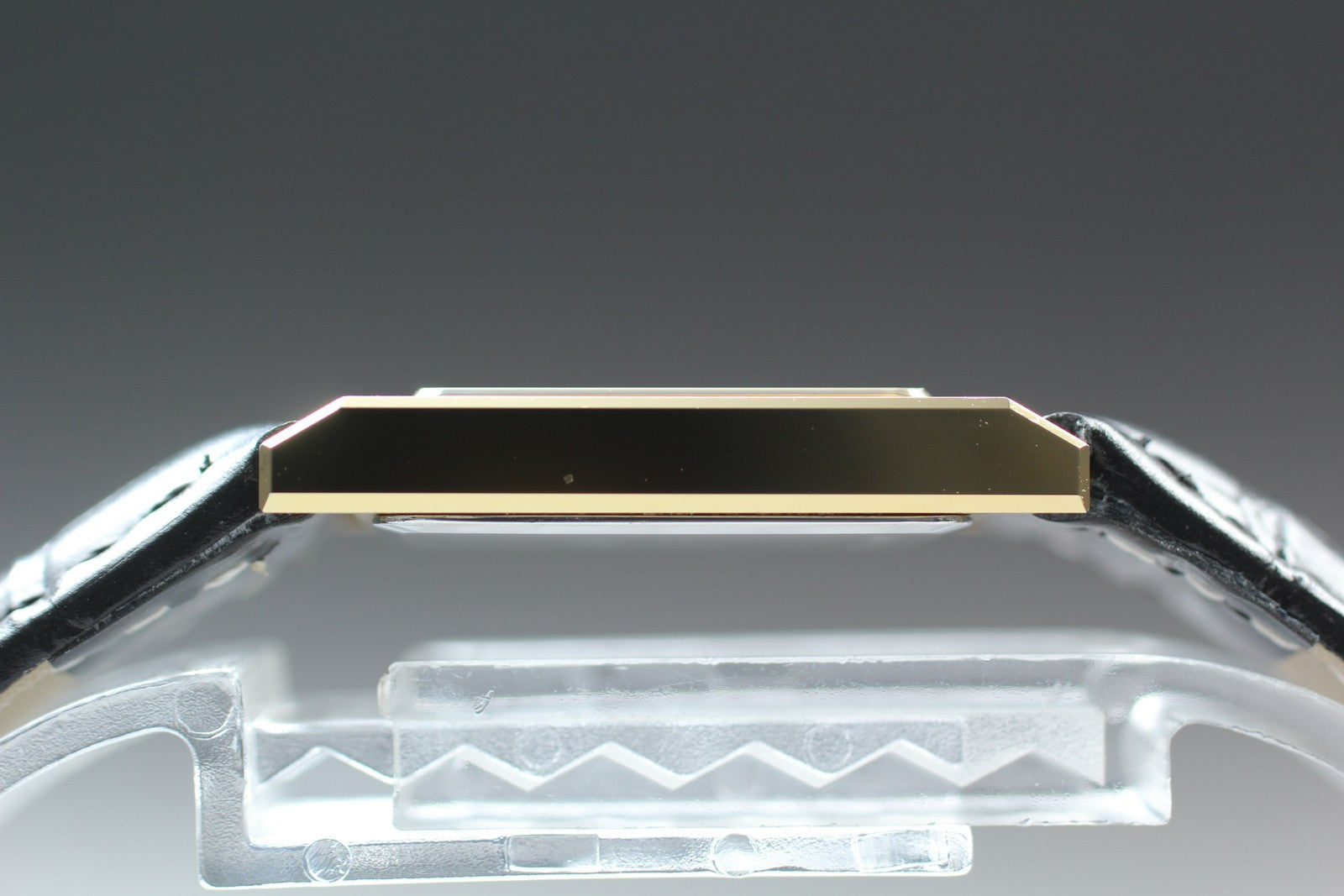 Near MINT Longines 960 6340 20mm Quartz Gold Roman Dial Tank Women's Vintage