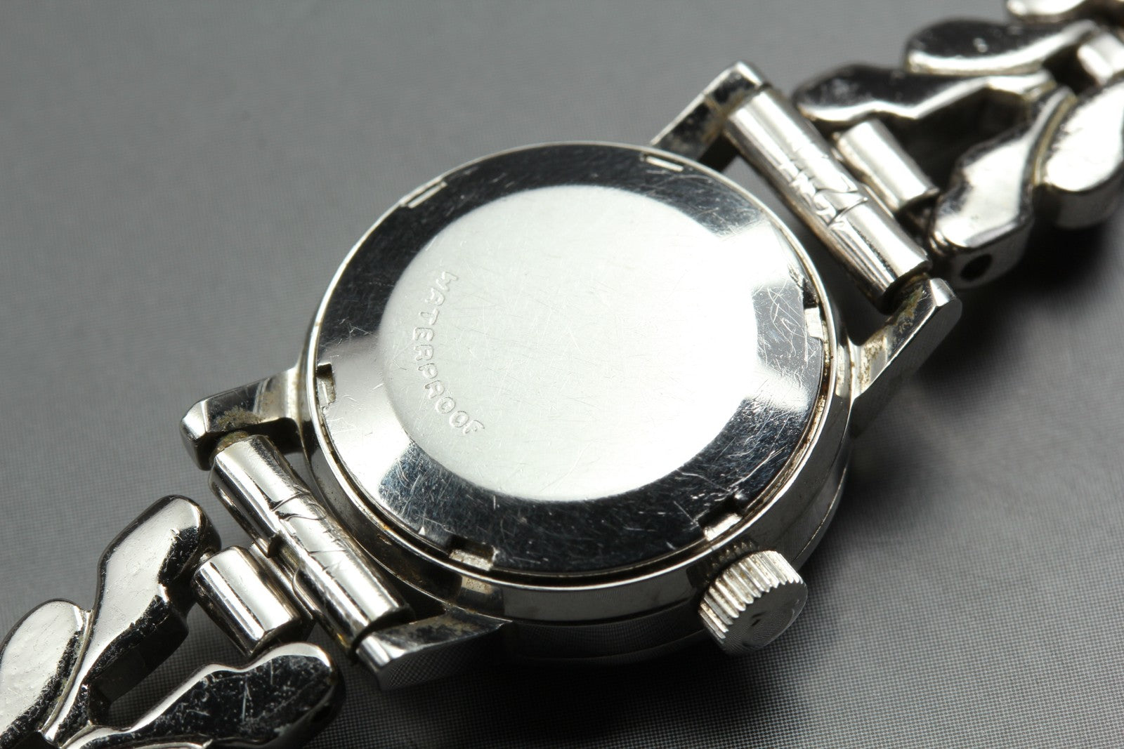 1970 Near MINT OMEGA De Ville 20mm 555.003 Automatic Silver Dial Women's Vintage