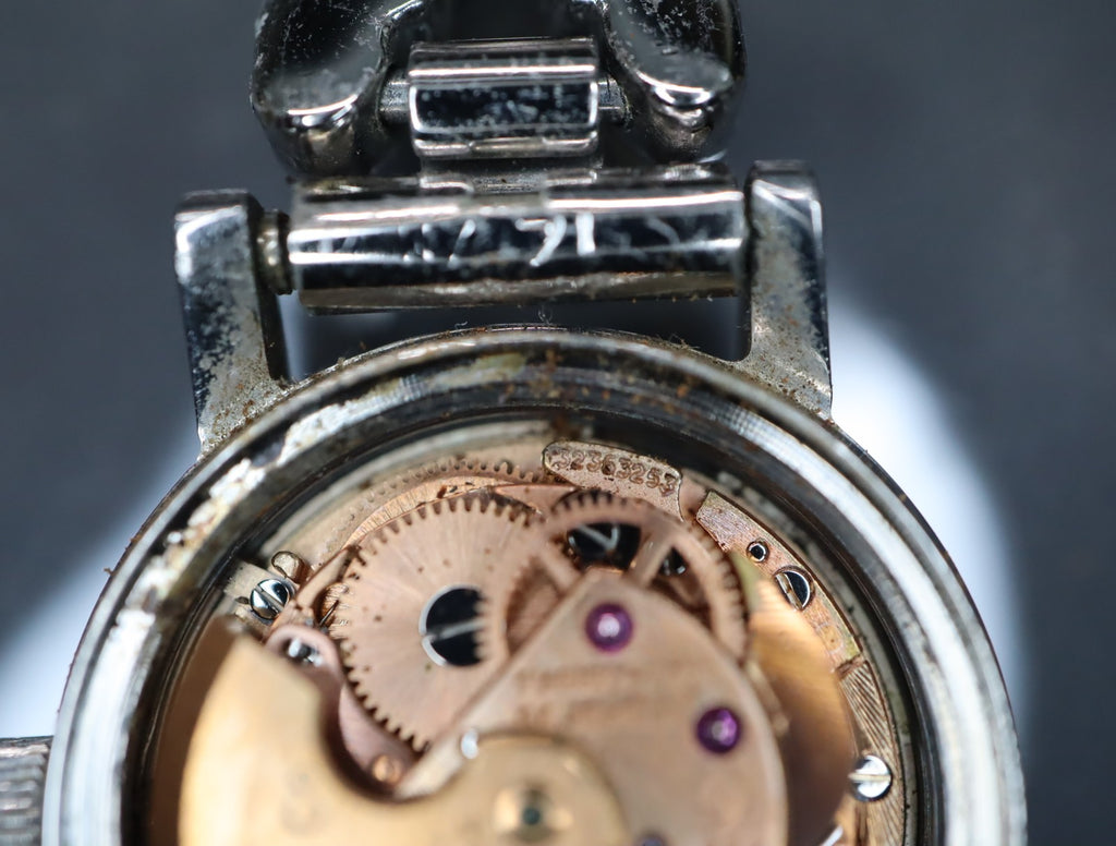 1970 Near MINT OMEGA De Ville 20mm 555.003 Automatic Silver Dial Women's Vintage