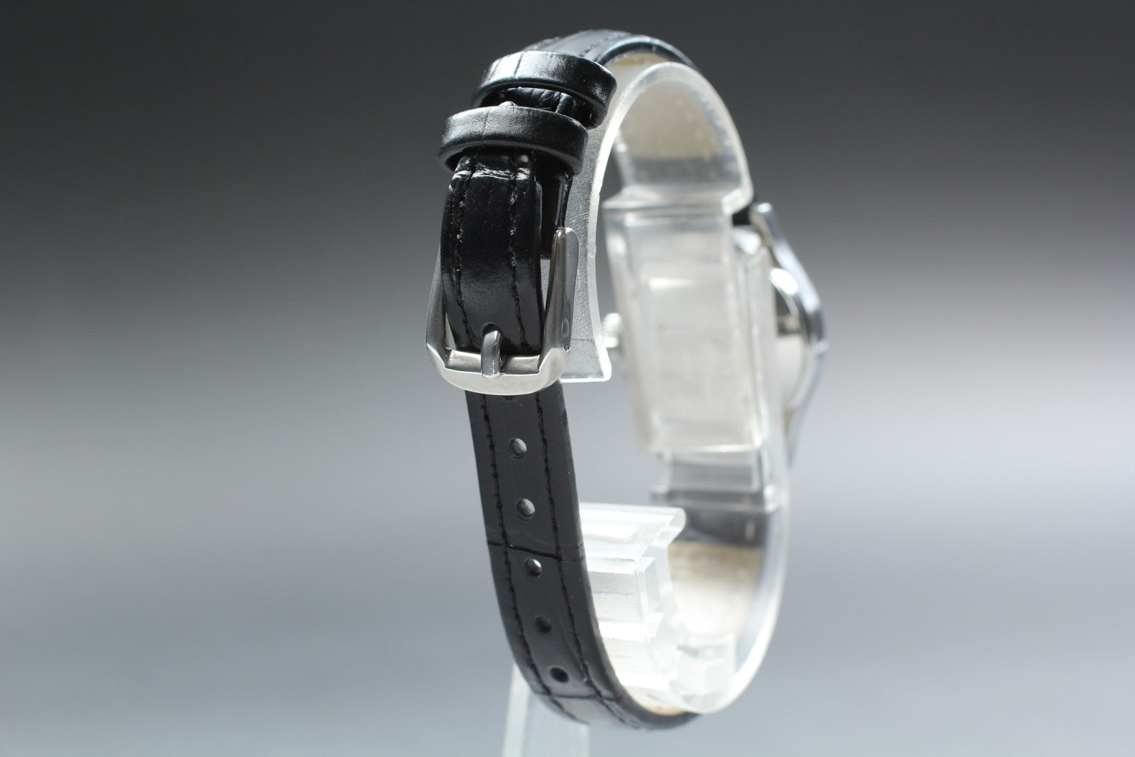 1969 Near MINT OMEGA Geneve 22mm 565.018 Automatic Silver Dial Women's Vintage