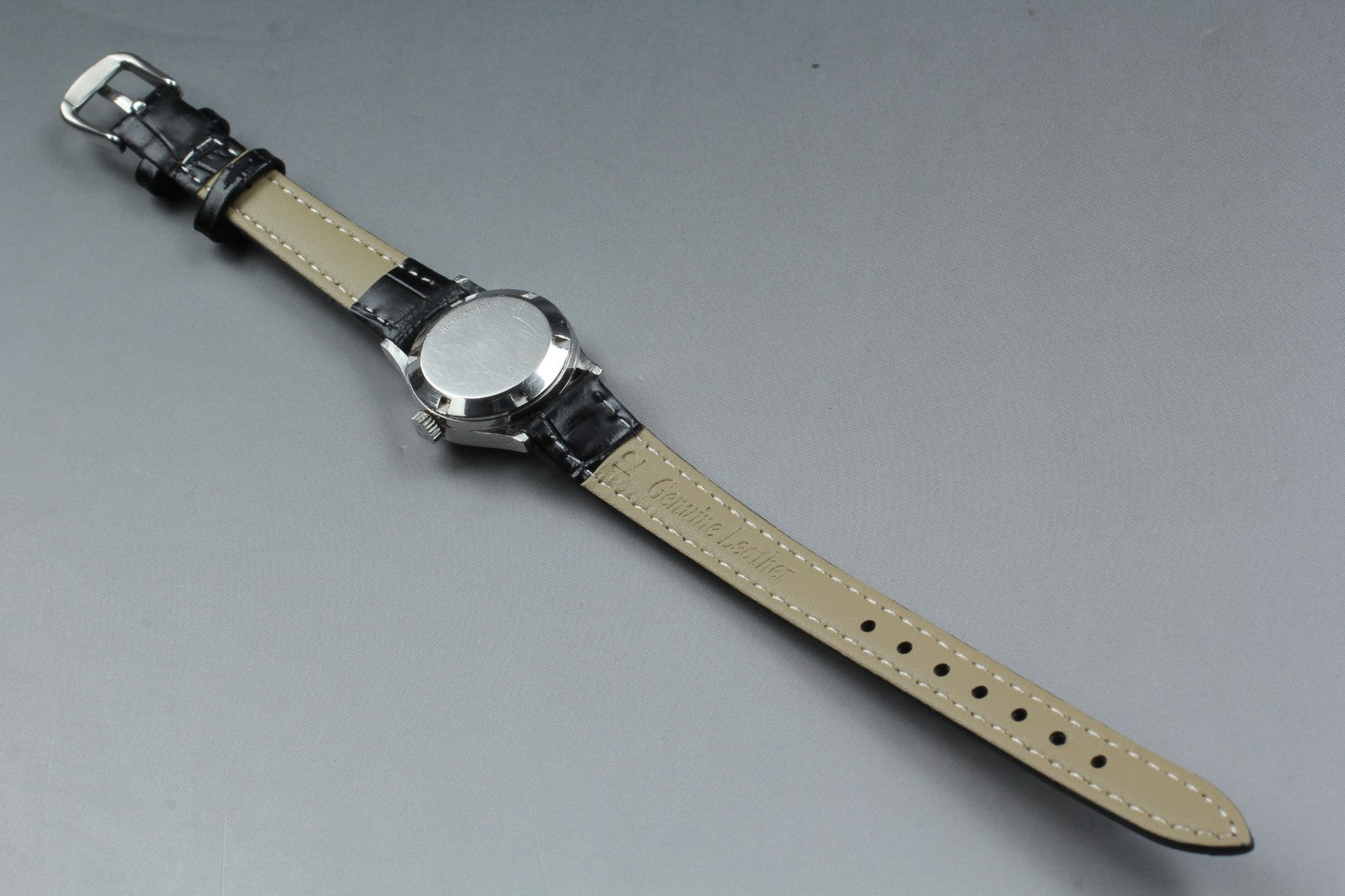 1969 Near MINT OMEGA Geneve 22mm 565.018 Automatic Silver Dial Women's Vintage
