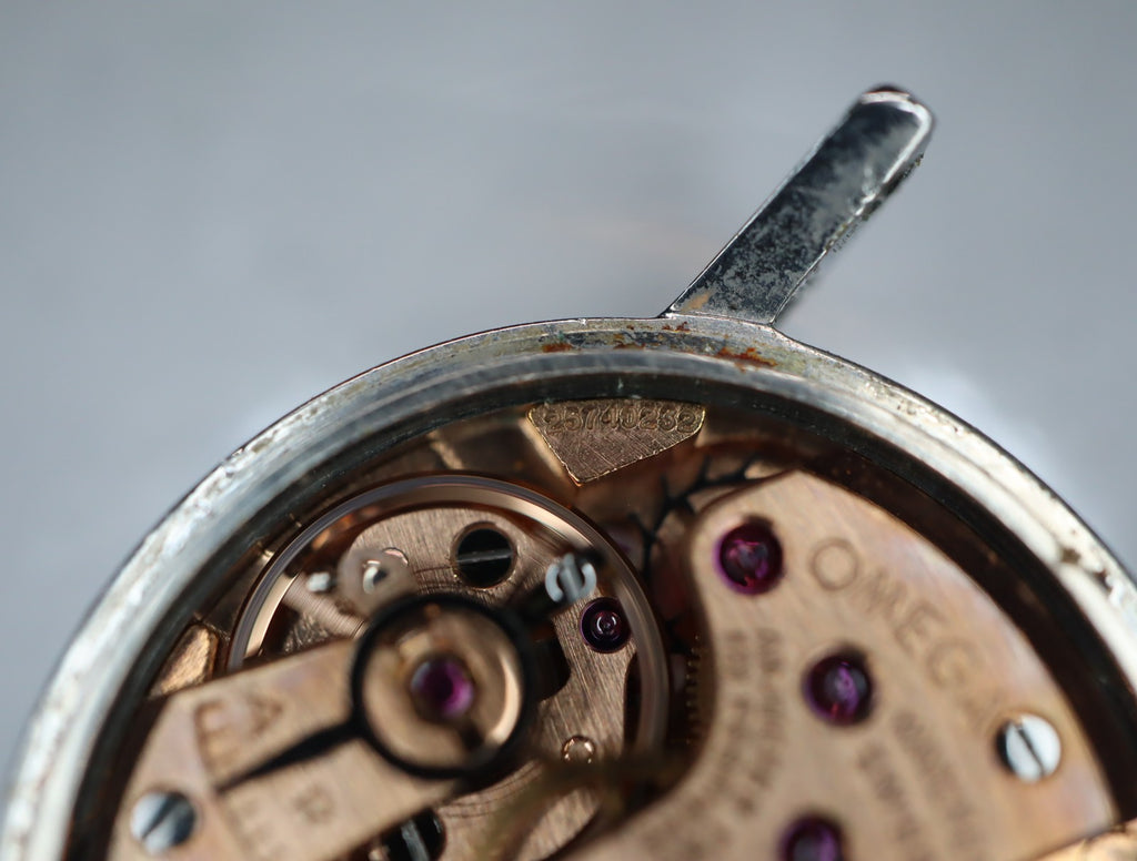 1967 Near MINT OMEGA Geneve 20mm 511.213 Manual Wind Silver Dial Women's Vintage