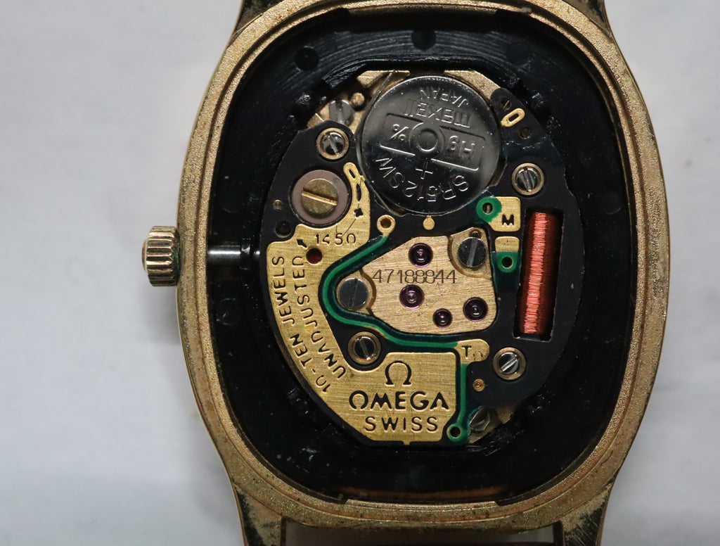 1984 Near MINT OMEGA De Ville 20mm 591.0281 Quartz Gold Dial Women's Vintage