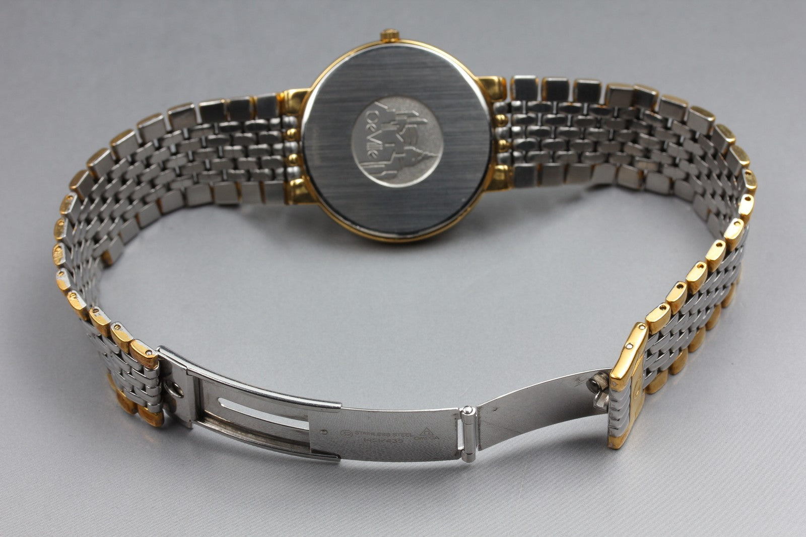 1993 Near MINT OMEGA De Ville 32mm 395.0875.2 Quartz Roman Dial Men's Vintage