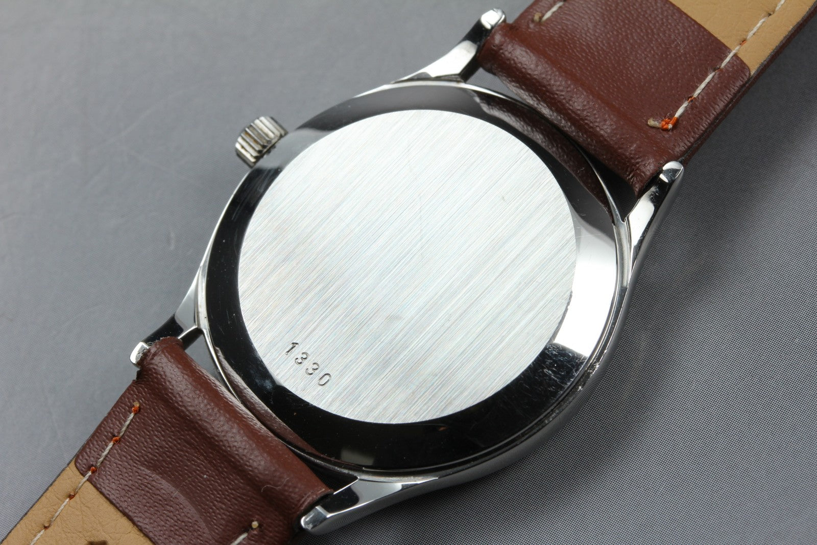 1979 Near MINT OMEGA De Ville 32mm 191.0072 Quartz White Dial Men's Vintage