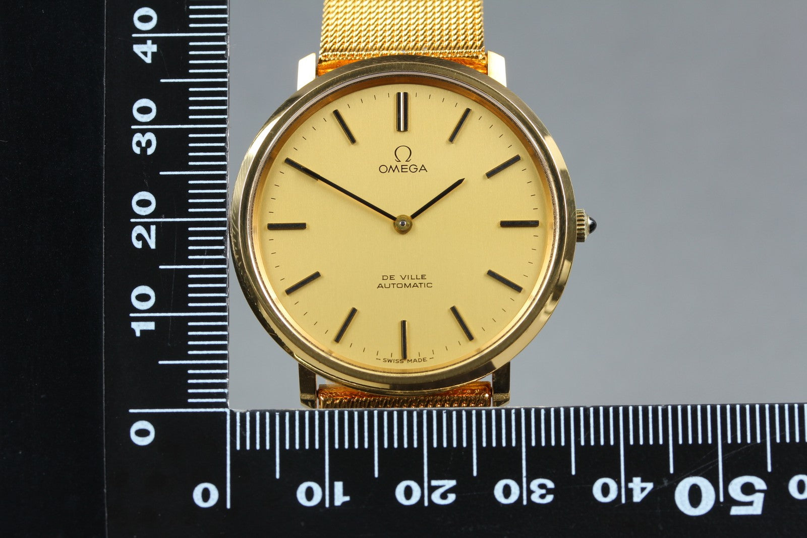 1973 MINT OMEGA De Ville 36mm 151.0039 Automatic Cal.711 Gold Dial Men's Vintage