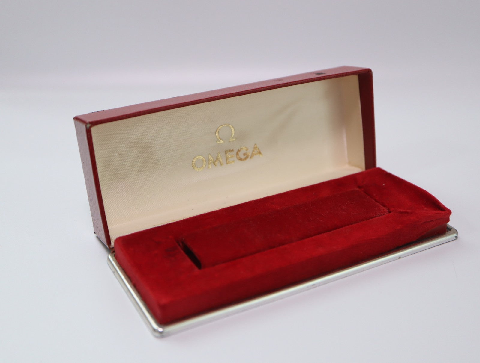 OMEGA Vintage Red Watch Box Genuine Case Only From JAPAN Exc+5 #2290