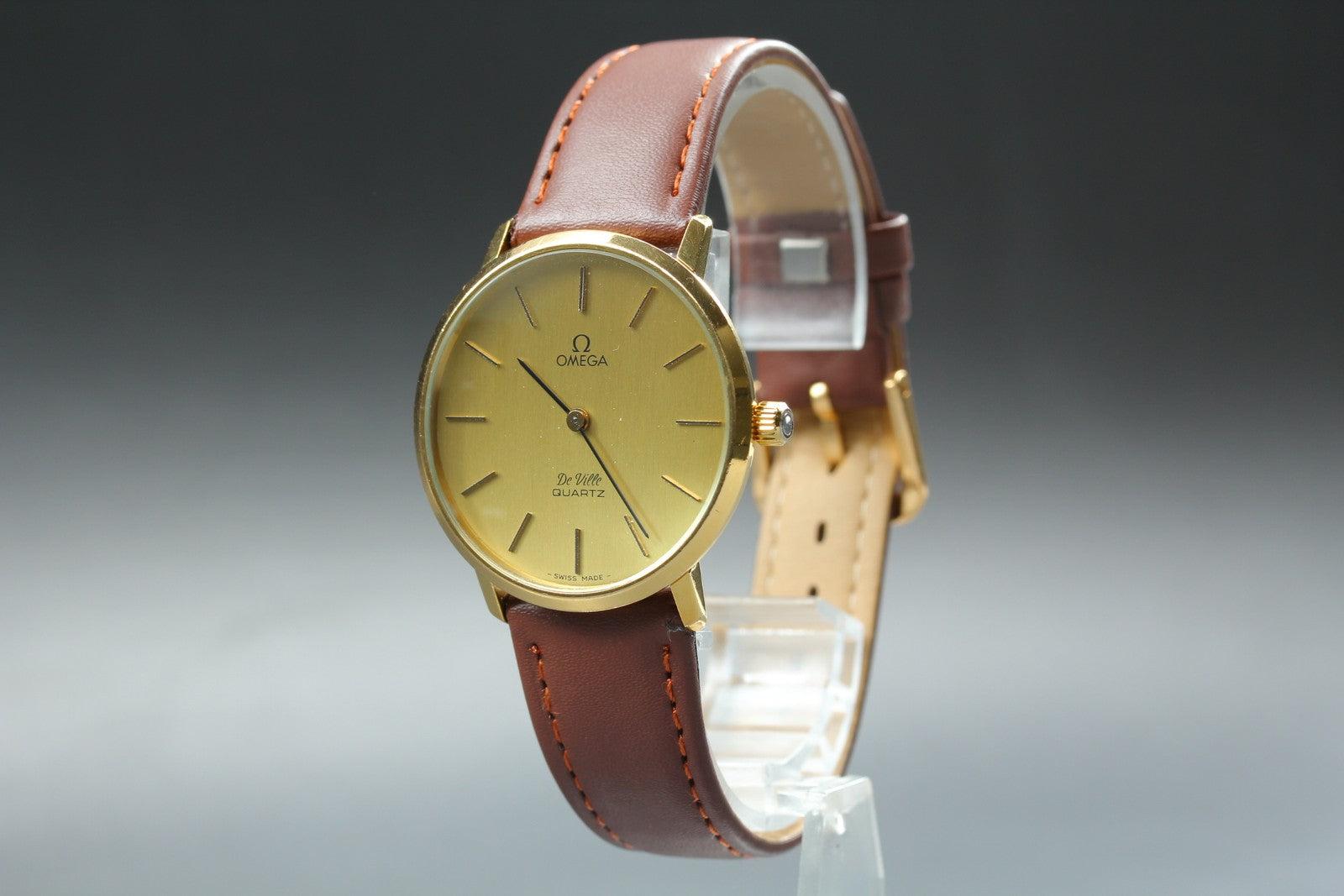 1979 Near MINT OMEGA De Ville 34mm 191.0044 Quartz Gold Dial Men's Watch Vintage