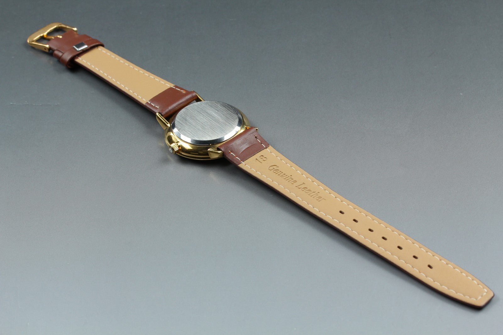 1979 Near MINT OMEGA De Ville 34mm 191.0044 Quartz Gold Dial Men's Watch Vintage