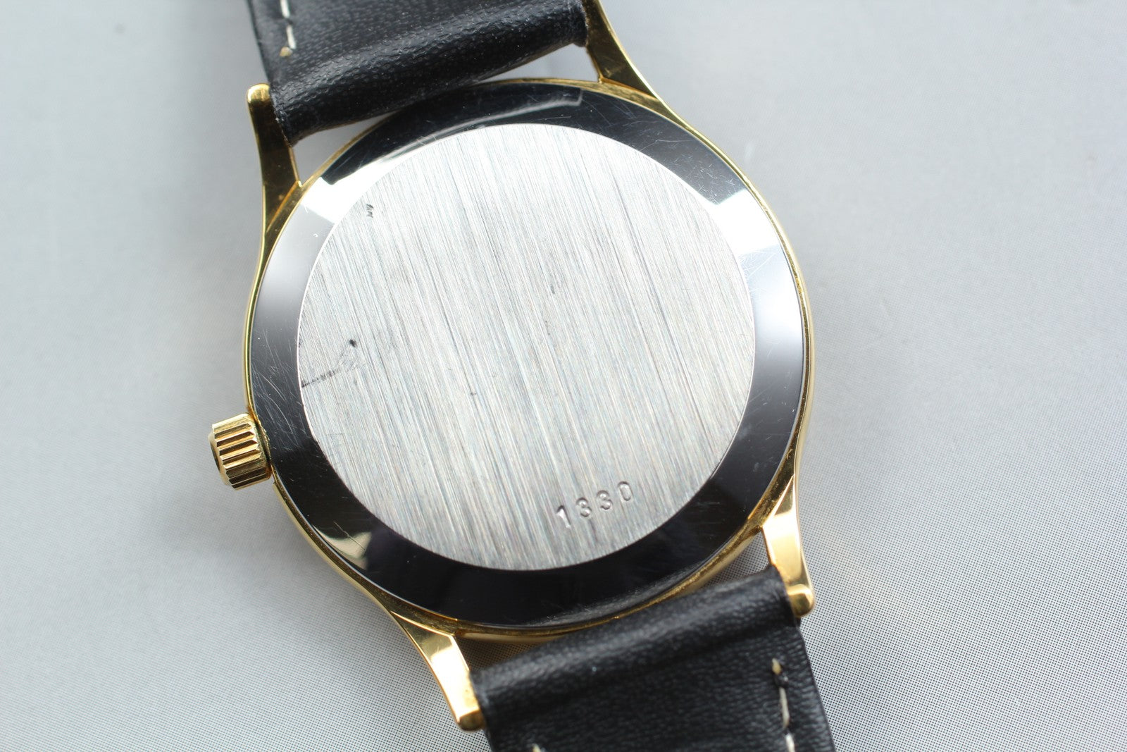 1979 Near MINT OMEGA De Ville 32mm 191.0072 Quartz Gold Dial Men's Watch Vintage