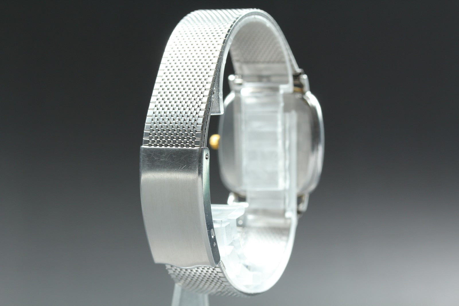 1987 Near MINT OMEGA De Ville 30mm 196.0317 Quartz Silver Dial Men's Vintage