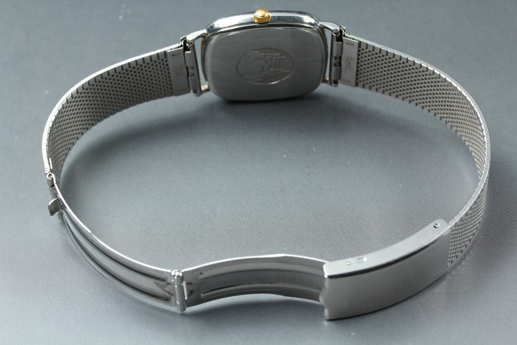 1987 Near MINT OMEGA De Ville 30mm 196.0317 Quartz Silver Dial Men's Vintage