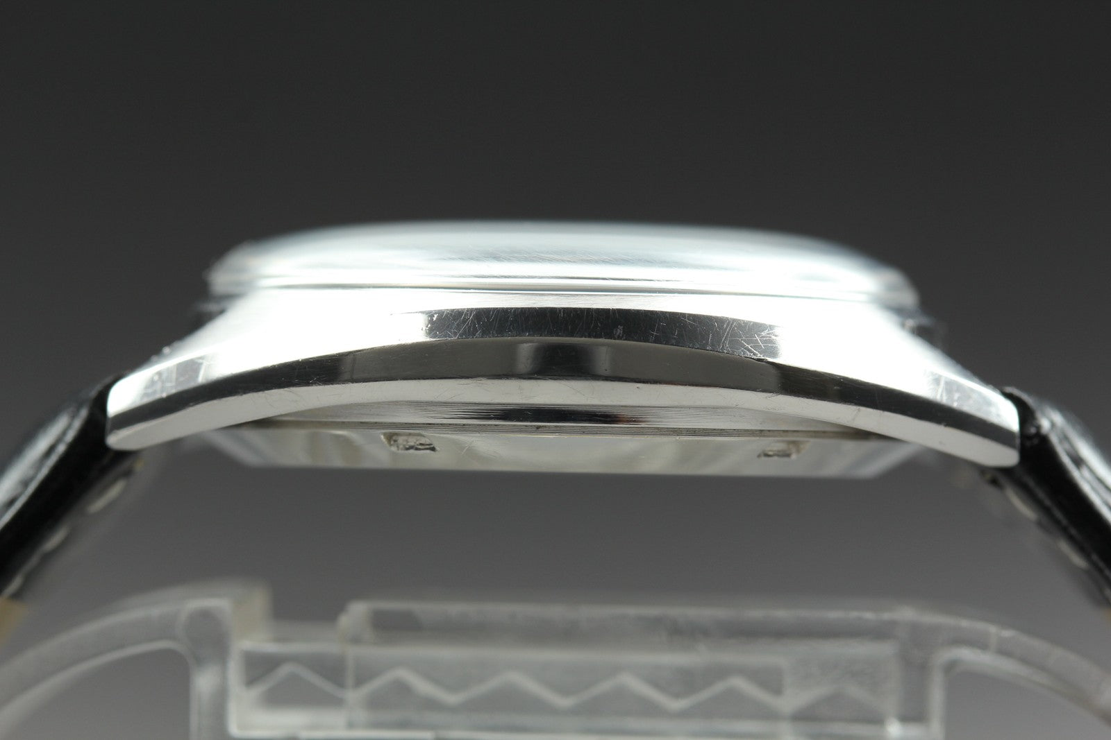 1972 Near MINT OMEGA Constellation f300Hz 35mm 198.765 Quartz Silver Men Vintage