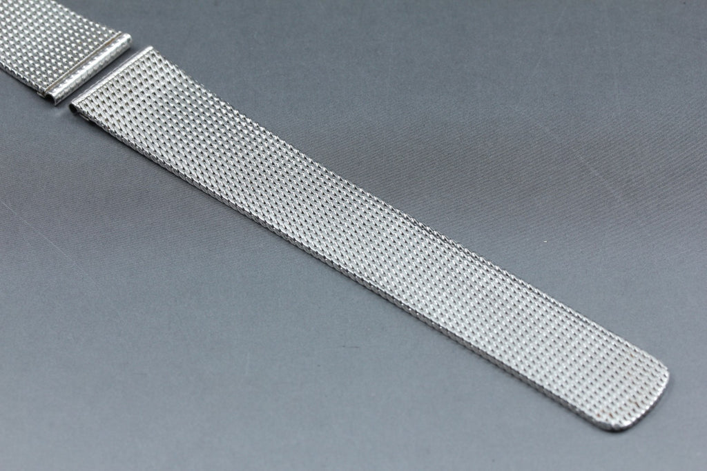 Near MINT OMEGA Milanese/Mesh Band 2039 19mm Stainless Steel Silver Men Vintage