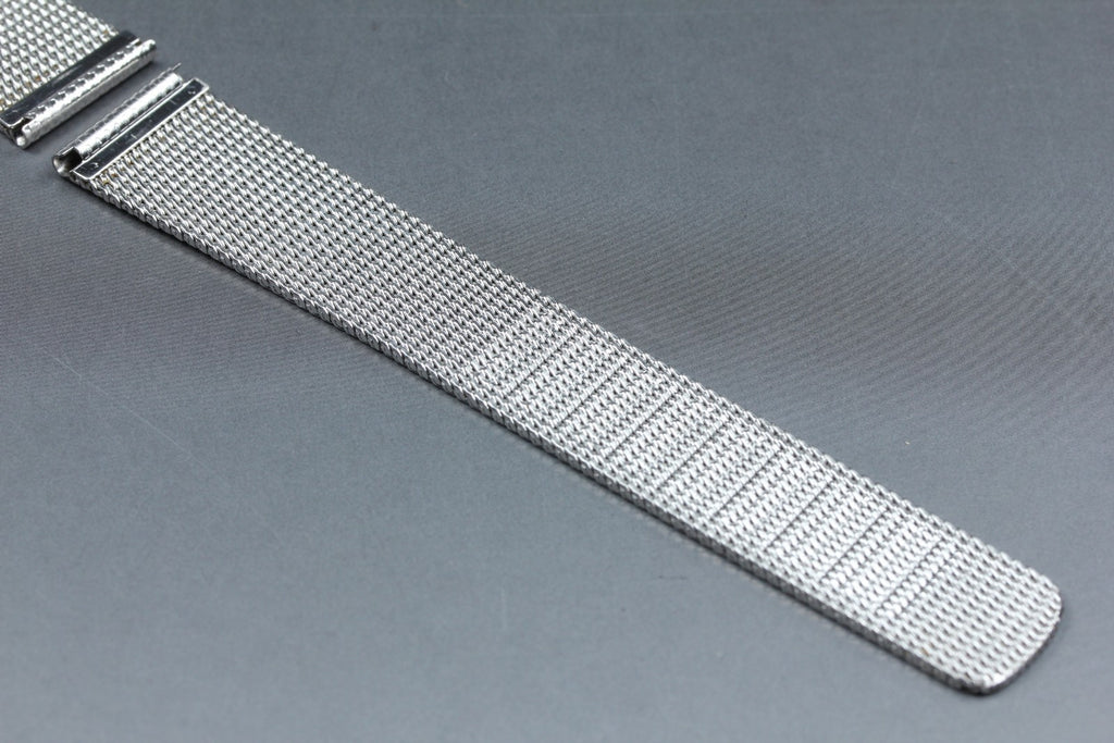 Near MINT OMEGA Milanese/Mesh Band 2039 19mm Stainless Steel Silver Men Vintage