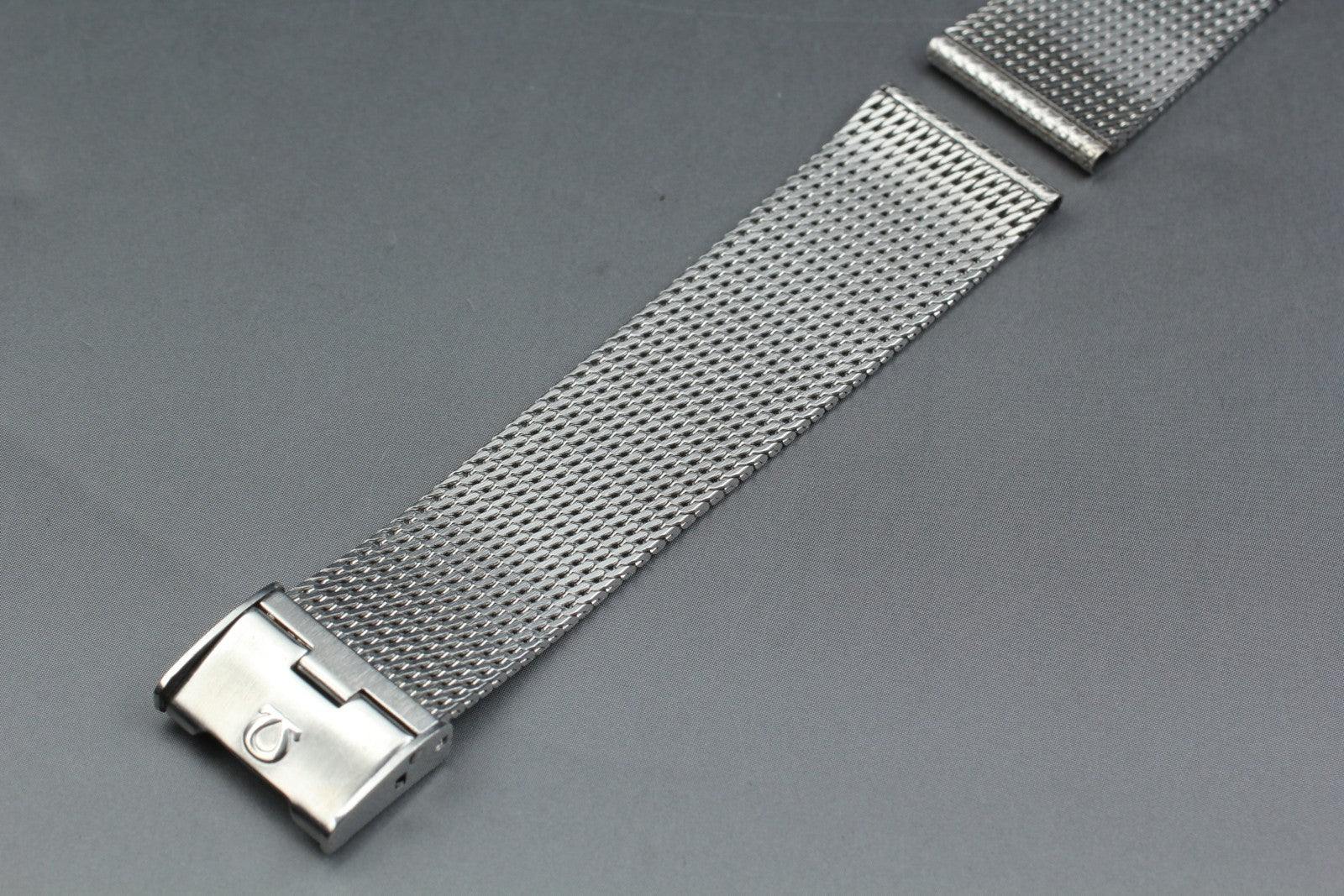 Near MINT OMEGA Milanese/Mesh Band 2038 18mm Stainless Steel Silver Men Vintage