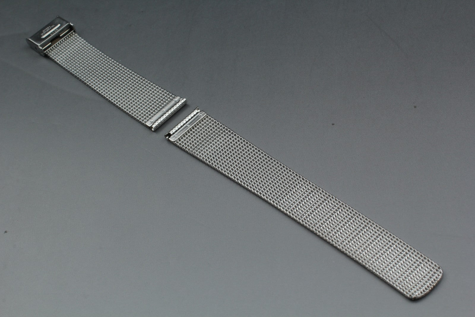 Near MINT OMEGA Milanese/Mesh Band 2038 18mm Stainless Steel Silver Men Vintage