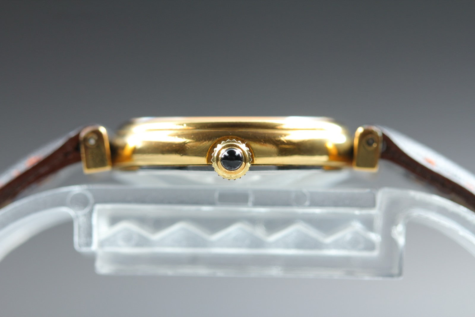 1979 Near MINT OMEGA De Ville 22mm 511.0565 Manual Gold Dial Women's Vintage