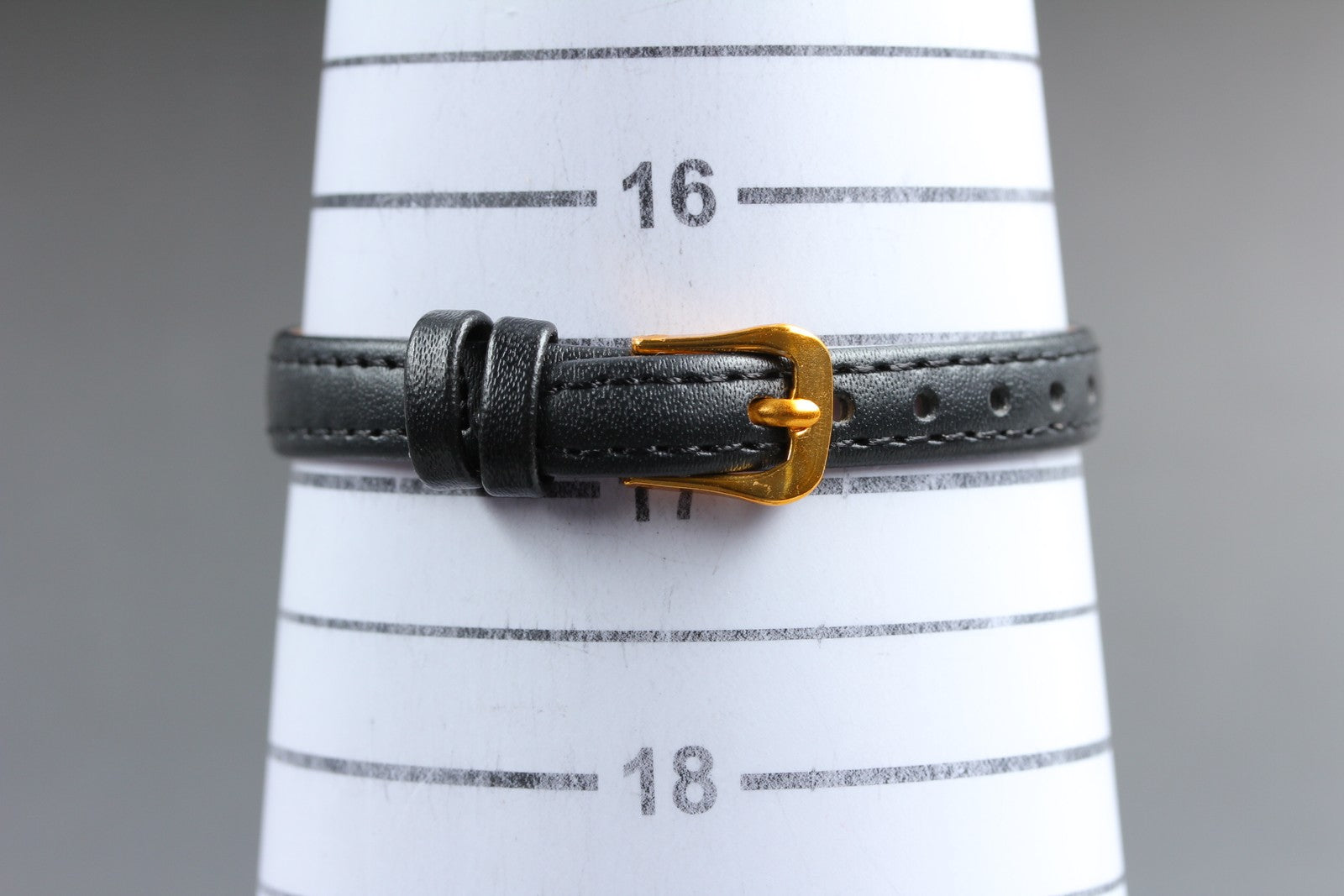 Serviced 1979 Near MINT OMEGA De Ville 18mm 511.0553 Manual Gold Women's Vintage