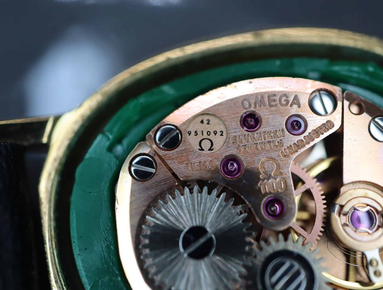 Serviced 1979 Near MINT OMEGA De Ville 18mm 511.0553 Manual Gold Women's Vintage