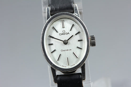 1970 Near MINT OMEGA Geneve 16mm 511.363 Manual Silver Dial Women's Vintage