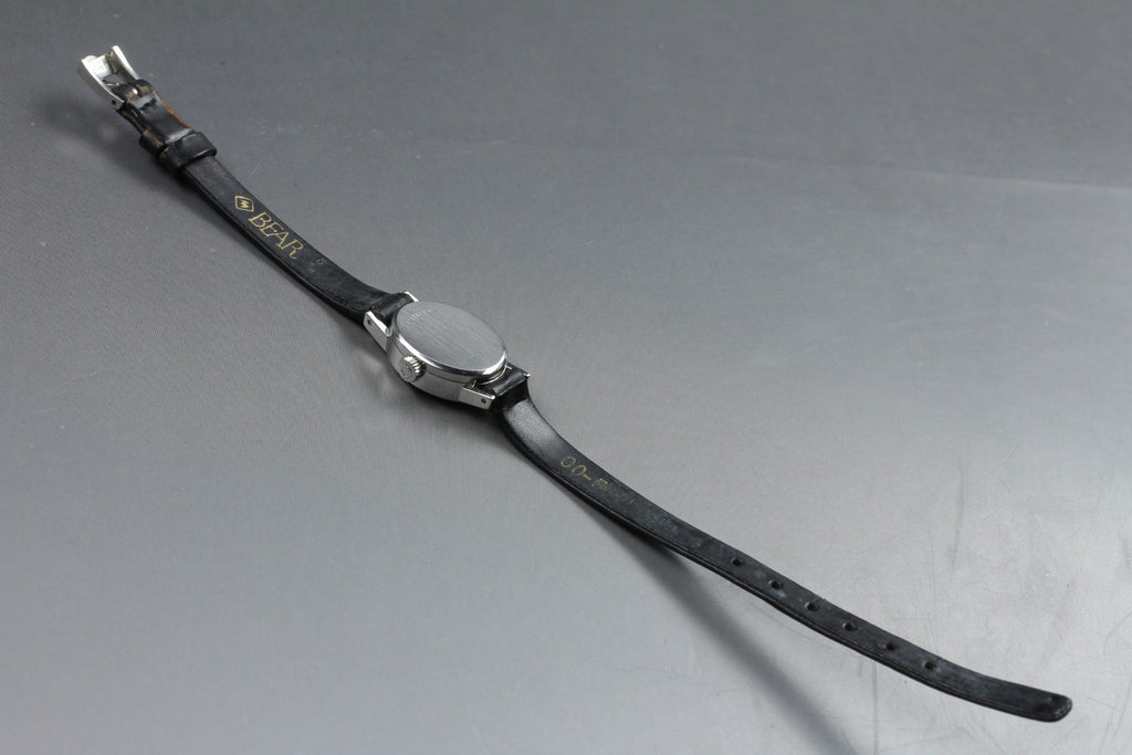 1970 Near MINT OMEGA Geneve 16mm 511.363 Manual Silver Dial Women's Vintage