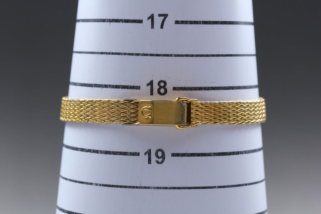 1980 Near MINT OMEGA De Ville 16mm 591.0115 Quartz Gold Roman Dial Women Vintage