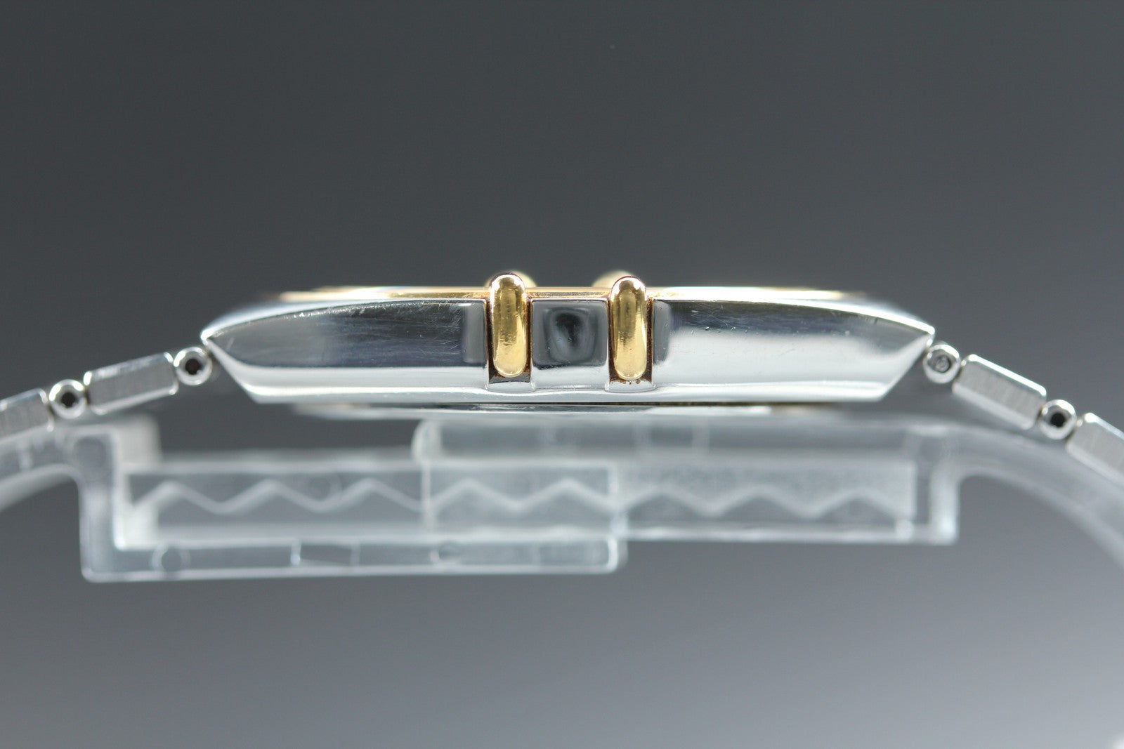 1992 Near MINT OMEGA Constellation 32mm 396.1070.1 18k & SS Quartz Men's Vintage
