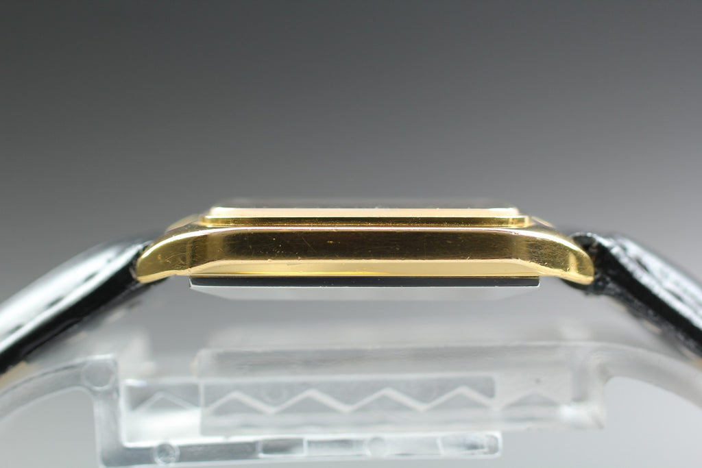 1976 Near MINT OMEGA De Ville 24mm 511.0502 Manual Gold Dial Women's Vintage