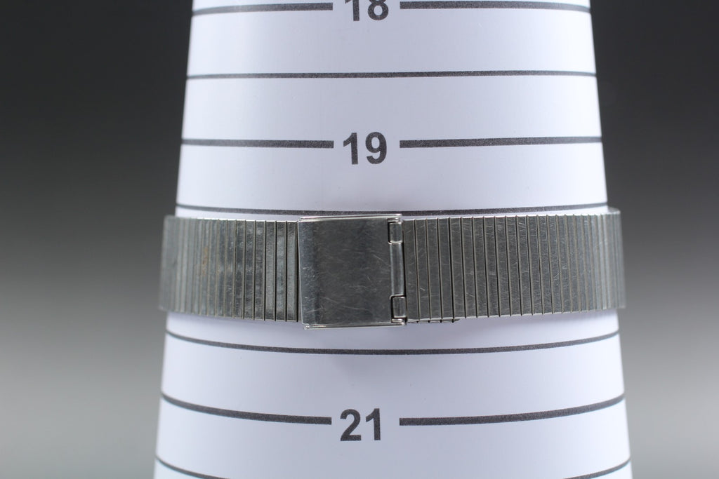 1976 Near MINT OMEGA Constellation 33mm 191.0032 Quartz Gray Dial Men's Vintage